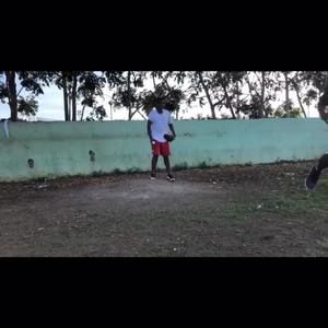 Meet your Posher, Leonel